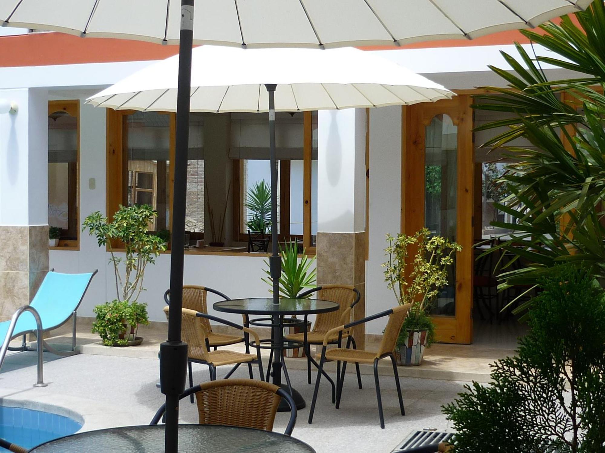 Hotel Las Flores Ica Exterior foto
